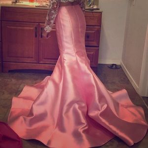 Beautiful Mori Lee size 0 $250